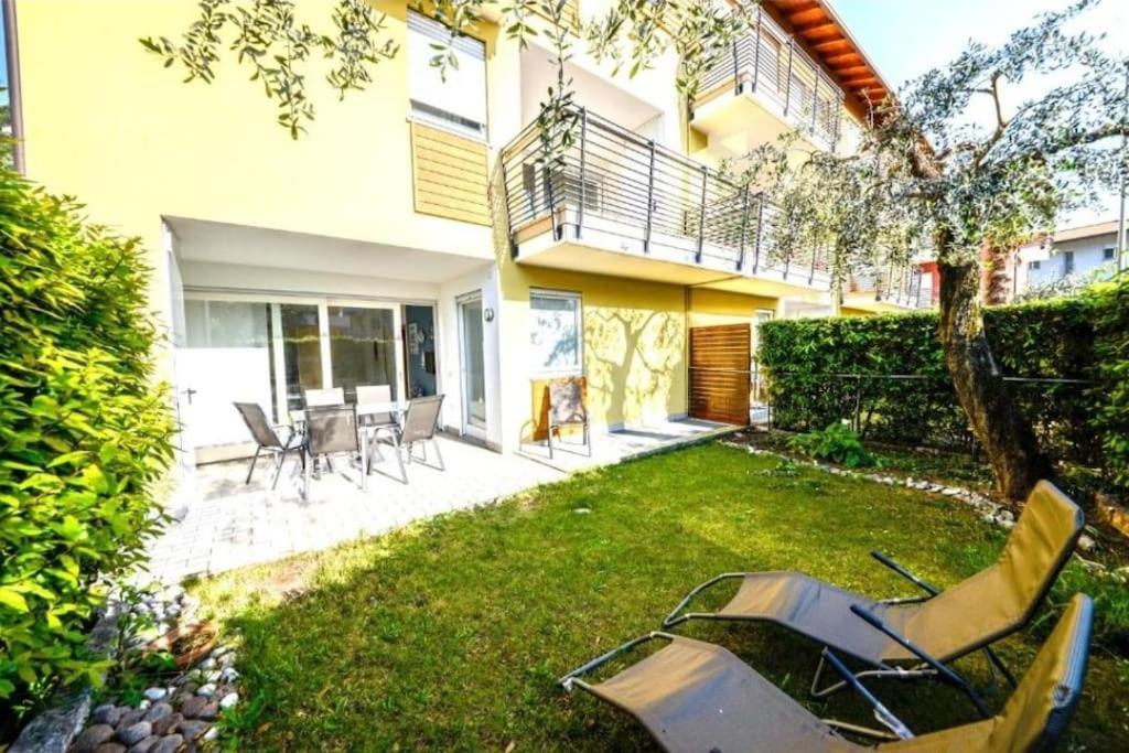 L&G Apartament Torbole Sul Garda Exterior photo