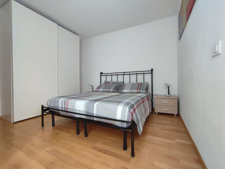 L&G Apartament Torbole Sul Garda Exterior photo